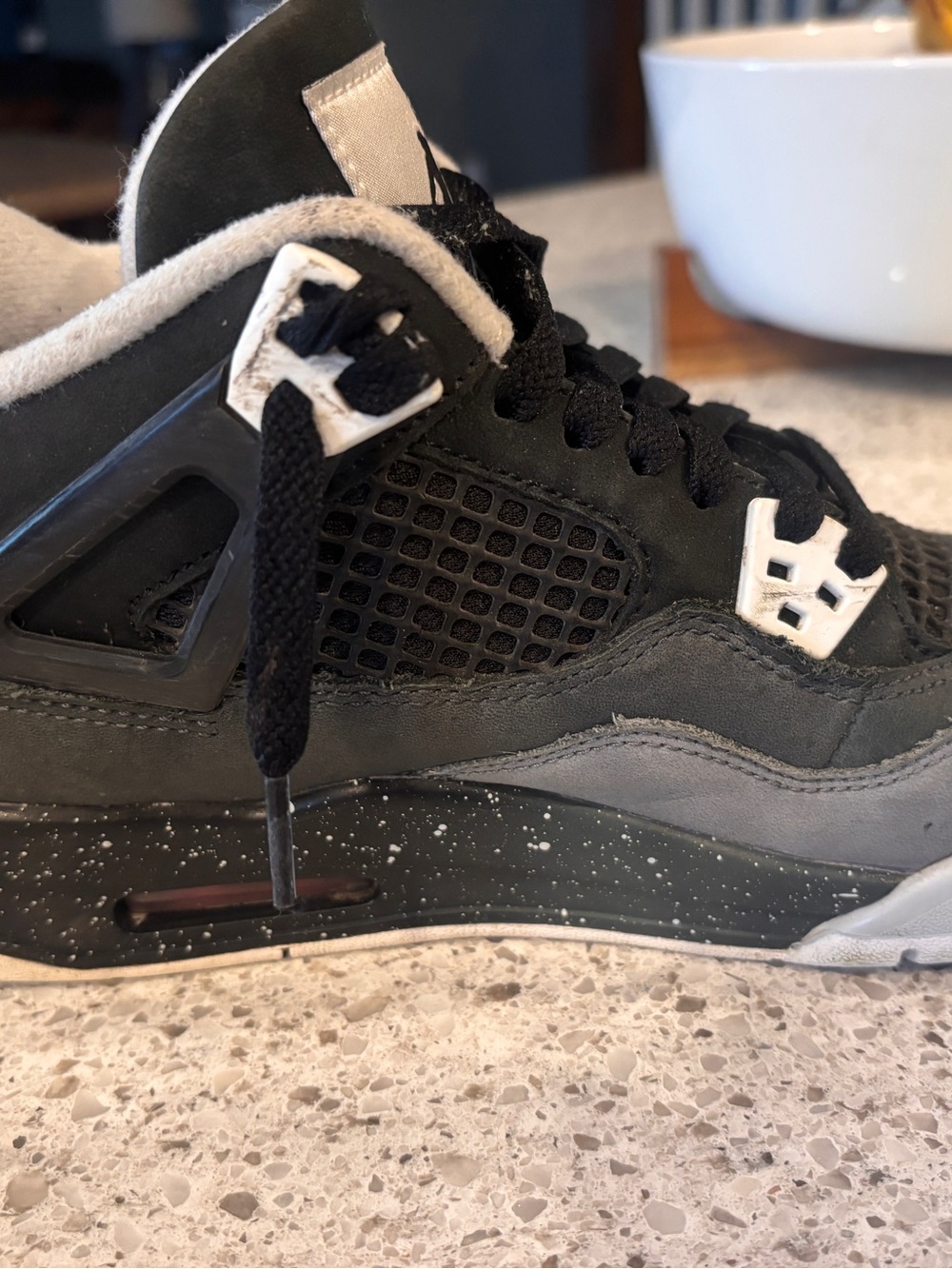 Nike Jordan’s 4 retro fear (2024) 6.5 men’s - Picture 6 of 16